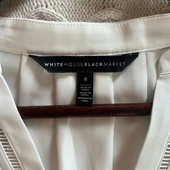 White House Black Market Bell Sleeve Flowy Rich White Blouse Women’s Size 8 - Picture 12 of 16